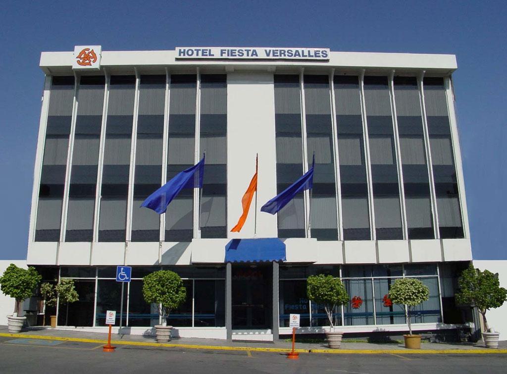Fiesta Versalles Monterrey Exterior photo